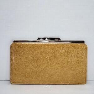 Abas Leather Kisslock Wallet  *Tan*  Excellent Condition
